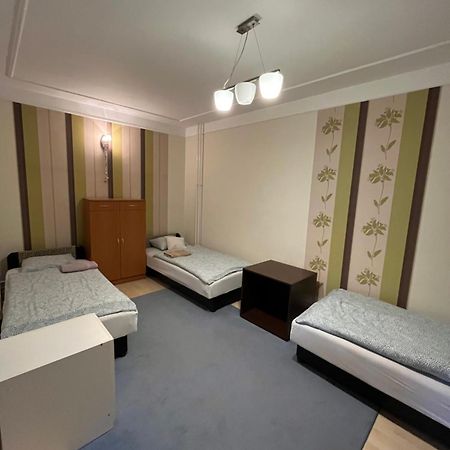 Tocc Apartman Gyál Eksteriør billede