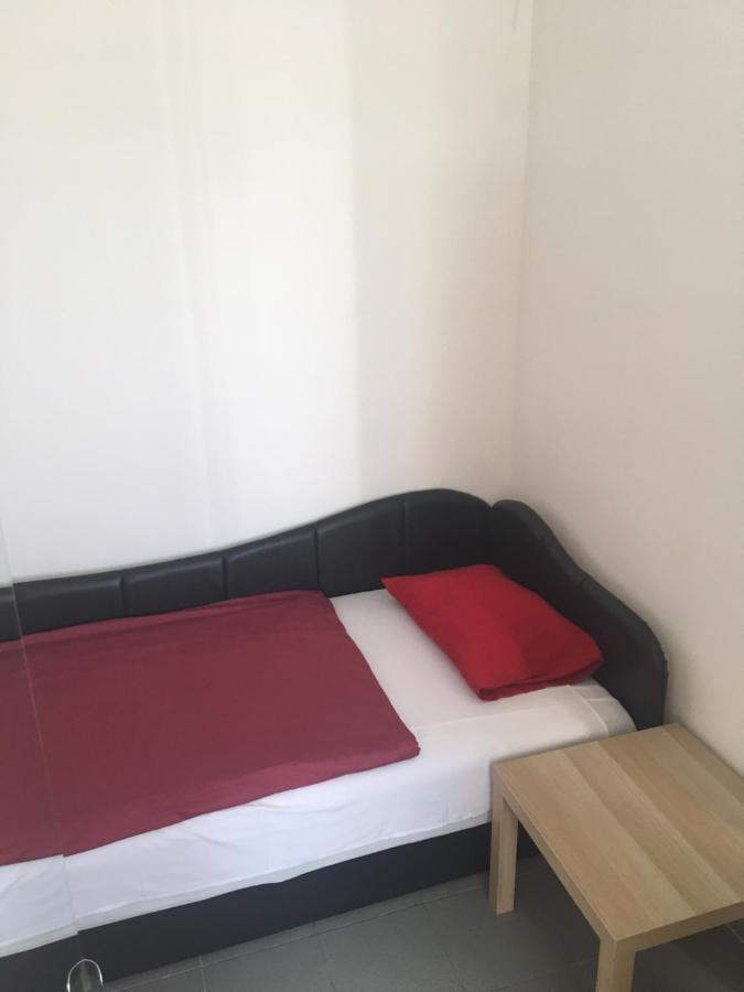 Tocc Apartman Gyál Eksteriør billede