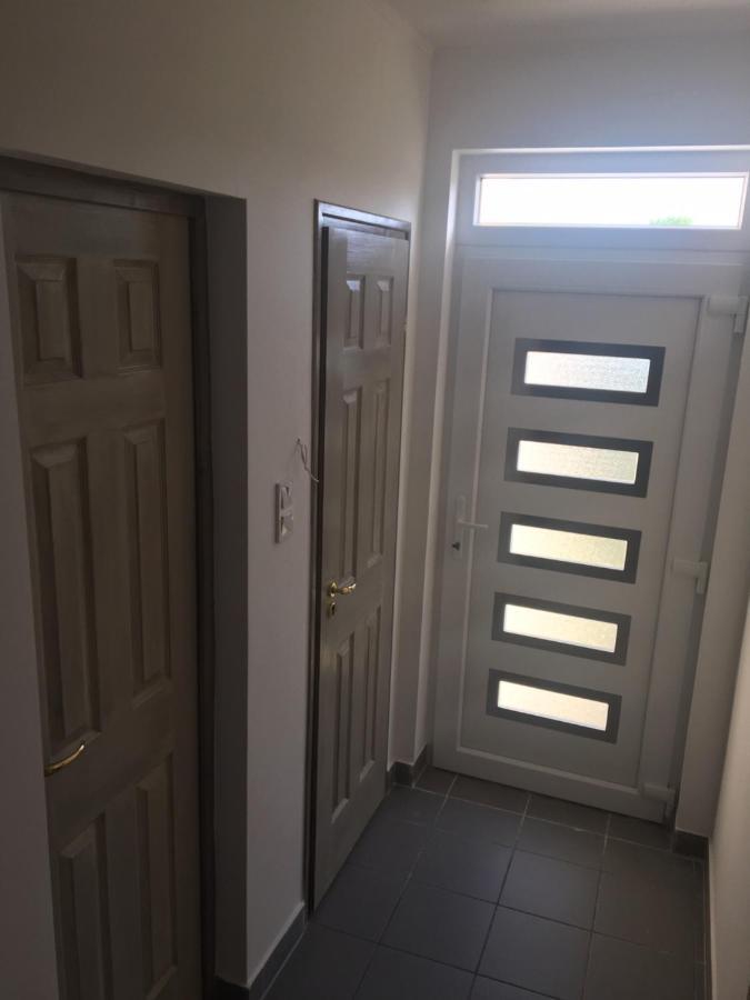 Tocc Apartman Gyál Eksteriør billede
