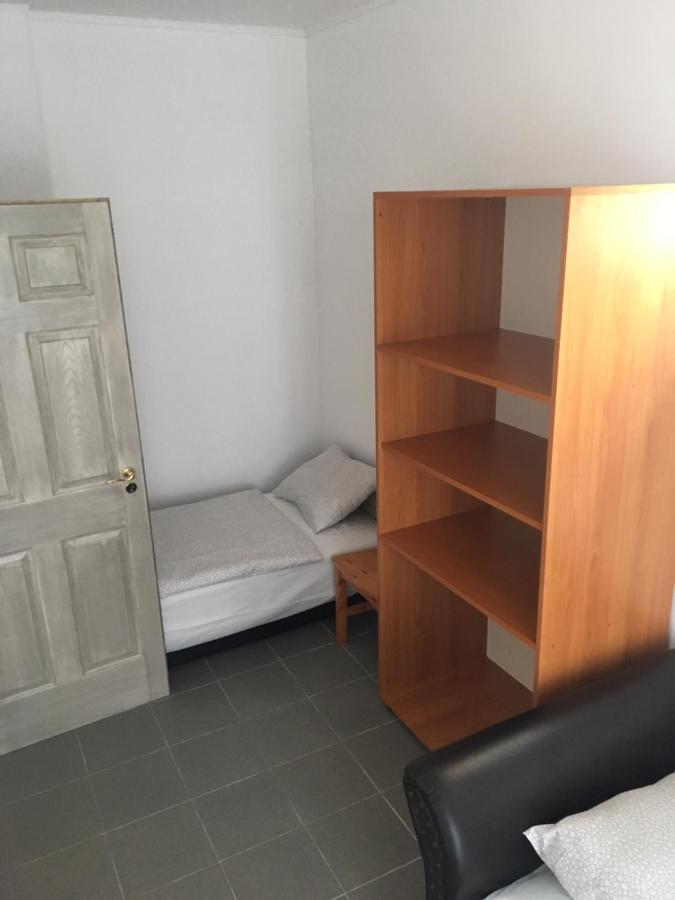 Tocc Apartman Gyál Eksteriør billede