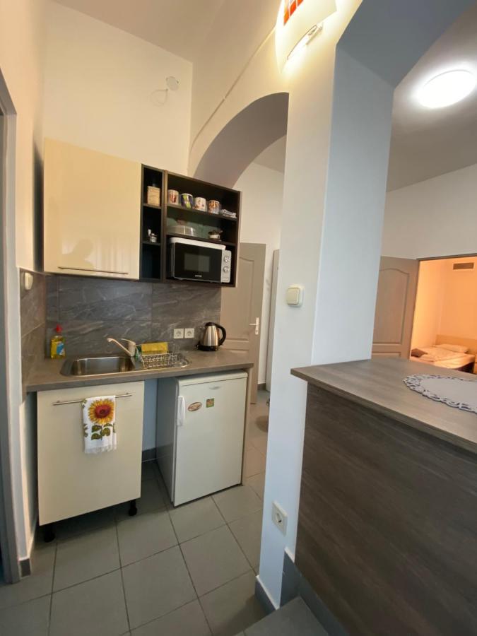 Tocc Apartman Gyál Eksteriør billede