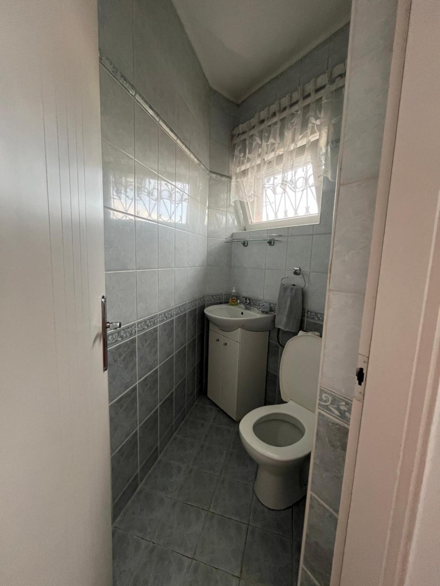 Tocc Apartman Gyál Eksteriør billede